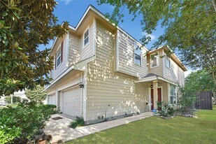 16106 Greenport Ln in Houston, TX - Building Photo