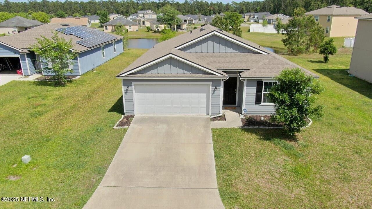 2073 Nottoway Woods Ln in Jacksonville, FL - Building Photo