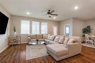 4356 Marais River Dr in Slidell, LA - Foto de edificio - Building Photo