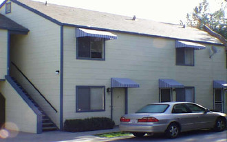 38110 Agua Vista Apartments