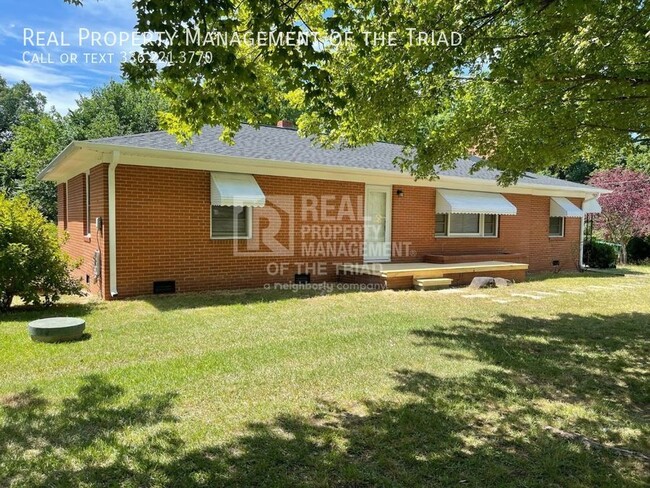 property at 1516 Baker Rd