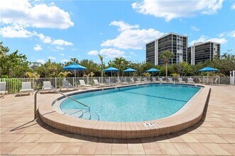 26171 Hickory Blvd in Bonita Springs, FL - Building Photo - Building Photo