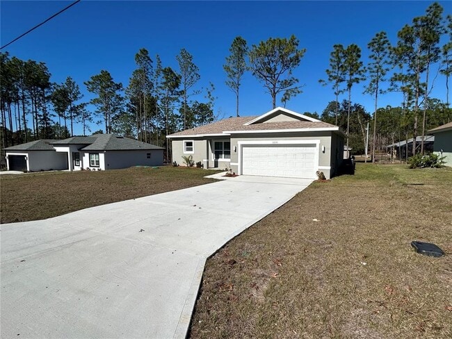 1531 W Gainsboro Ln in Citrus Springs, FL - Building Photo - Building Photo