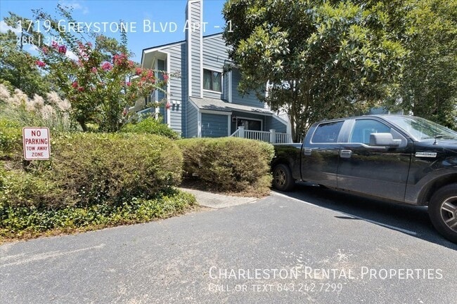 property at 1719 Greystone Blvd