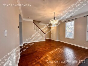 9642 Longstone Ln in Charlotte, NC - Building Photo - Building Photo