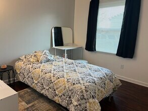 589 Eureka Springs Dr, Unit B in Lexington, KY - Building Photo - Building Photo