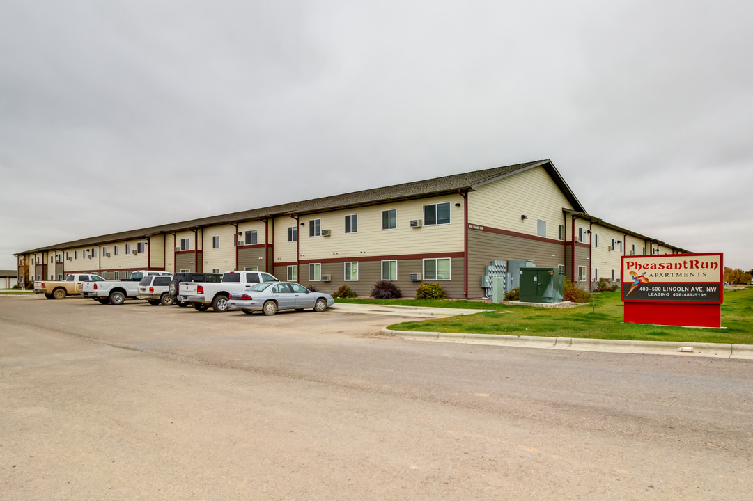 Pheasant Run in Sidney, MT - Foto de edificio