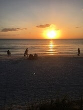 271 Southbay Dr, Unit 5th fl in Naples, FL - Building Photo - Building Photo