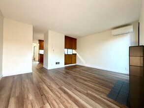 4463-4463 SW Garden Home Rd in Portland, OR - Foto de edificio - Building Photo