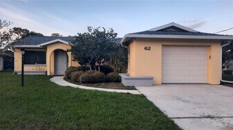 62 Burbank Dr in Palm Coast, FL - Building Photo