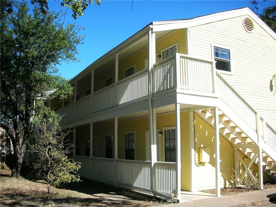 619 W 37th St in Austin, TX - Building Photo