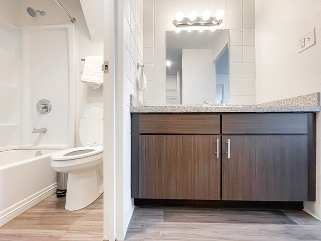 property at 2452 Kinsey Ave