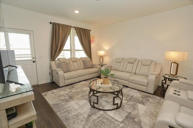 property at 14463 Cedar Ledge Ln