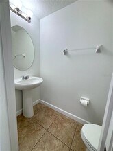 1041 Honey Blossom Dr in Orlando, FL - Building Photo - Building Photo