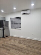 245 SW 105th Pl in Miami, FL - Building Photo - Building Photo