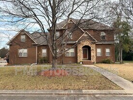 193 Black Bear Trail in Murfreesboro, TN - Building Photo