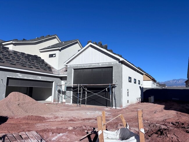 307 Sidbury Rd in Washington, UT - Building Photo - Building Photo