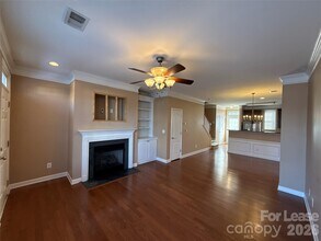 8636 Beaver Creek Dr in Charlotte, NC - Building Photo - Building Photo