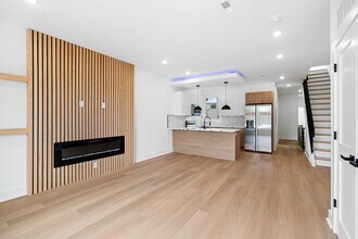 1947 N Marshall St, Unit 3 in Philadelphia, PA - Foto de edificio - Building Photo