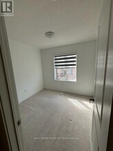 47 Selfridge Wy in Whitby, ON - Building Photo - Building Photo