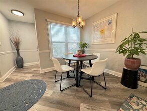 3680 42nd Way S in St. Petersburg, FL - Building Photo - Building Photo