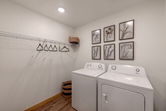 Forest Creek Estates in Forest Lake, MN - Building Photo - Interior Photo