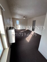 101 Pleasant St, Unit 3 in Charlotte, MI - Building Photo - Building Photo