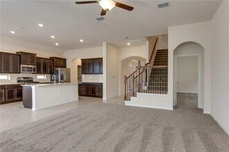 511 Puerta Vallarta Ln in Austin, TX - Building Photo - Building Photo