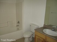 6087 Daisy Ave photo'