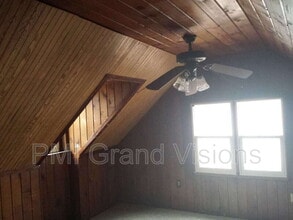 328 E Kellar Ln in Decatur, IL - Building Photo - Building Photo