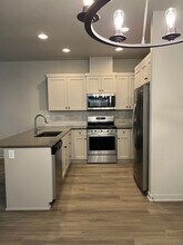 2537 NW Spruce Cone Ln in Redmond, OR - Building Photo - Building Photo