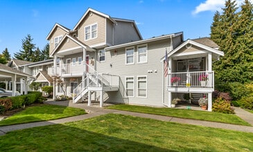 5400 Harbour Pointe Blvd in Mukilteo, WA - Building Photo - Building Photo