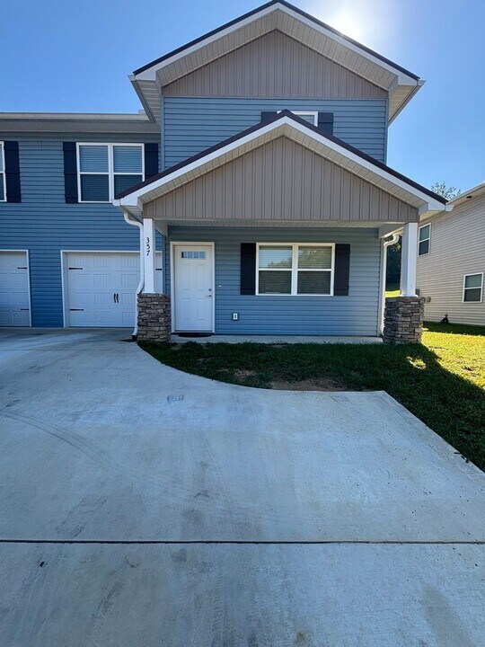 357 Carolines Wy in Pigeon Forge, TN - Building Photo