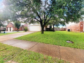 17412 Casa Piedra Pl in Round Rock, TX - Building Photo - Building Photo
