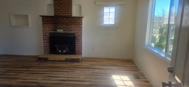 316 Girard Blvd SE in Albuquerque, NM - Building Photo - Building Photo