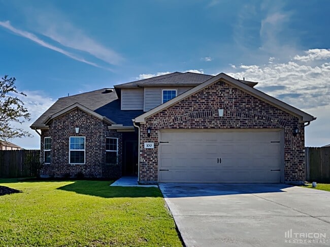 property at 100 Comanche Plains Rd
