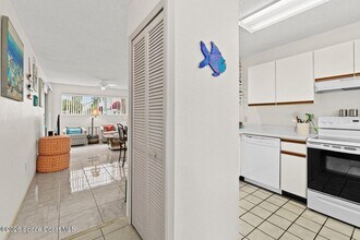 221 Ocean Park Ln in Cape Canaveral, FL - Building Photo - Building Photo