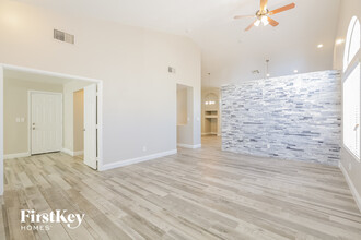 1118 Kruger Ct in North Las Vegas, NV - Building Photo - Building Photo