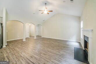 309 Spruce Creek Ln in Temple, GA - Building Photo - Building Photo