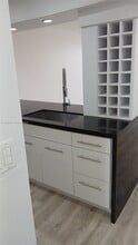 9682 Fontainebleau Blvd, Unit 312 in Miami, FL - Building Photo - Building Photo