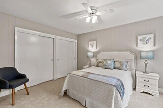 30 Knollcrest Rd in Hillsborough, CA - Building Photo - Building Photo