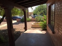 1335 E 9th St in Tucson, AZ - Foto de edificio - Building Photo