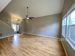 112 Gazebo Dr in Indianapolis, IN - Building Photo - Building Photo