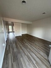 106 Heritage Dr in Nicholasville, KY - Building Photo - Building Photo