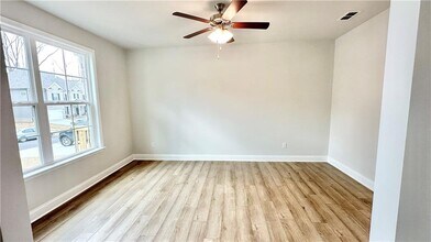 3468 Jasmine Wy in Atlanta, GA - Building Photo - Building Photo