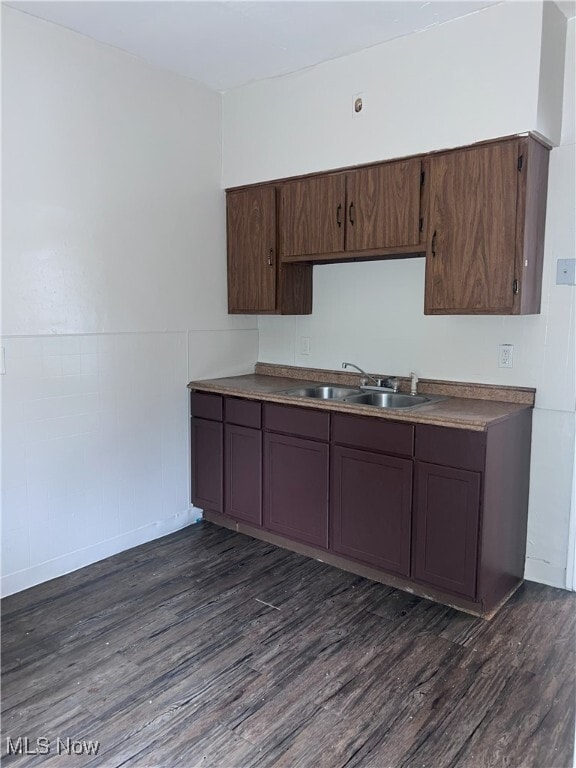 property at 2920 E 111th St