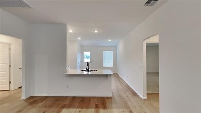 718 SW 11th St in Newcastle, OK - Building Photo - Building Photo