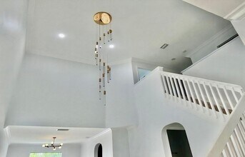 1298 NW 192nd Terrace in Pembroke Pines, FL - Building Photo - Building Photo