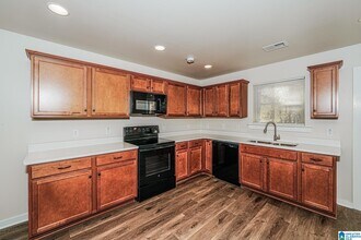 576 Kincaid Cove Ln in Odenville, AL - Building Photo - Building Photo