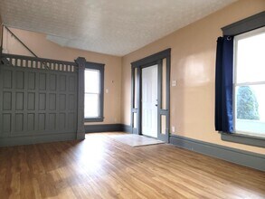 798 Stadelman Ave in Akron, OH - Building Photo - Building Photo